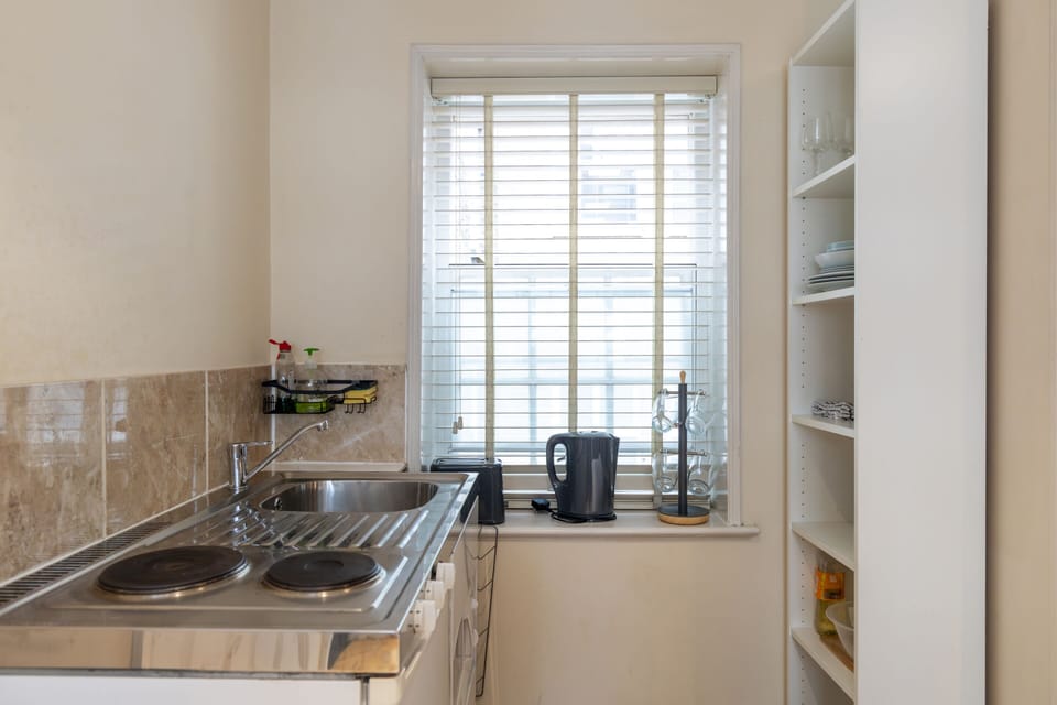 Studio 5 - Aldgate London City Charming  Studio