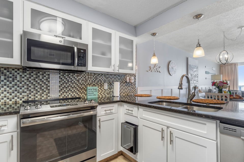 Spacious Kitchen, Outfitted with all the comforts of home