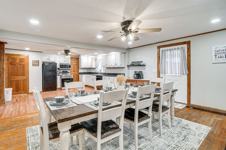 Dining Area | 1st Floor