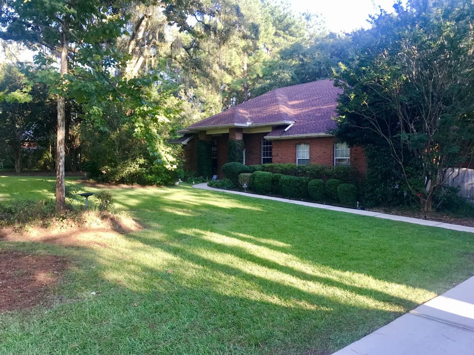 YOUR FULLY-EQUIPPED—PEACEFUL, UPSCALE, PRIVATE & CONVENIENTLY-LOCATED . . .