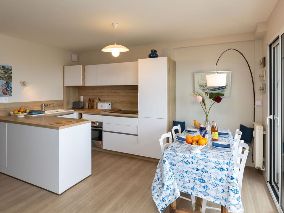 Cabinetry, Furniture, Property, Countertop, Table, Wood, Chair, Drawer, Interior Design, Kitchen