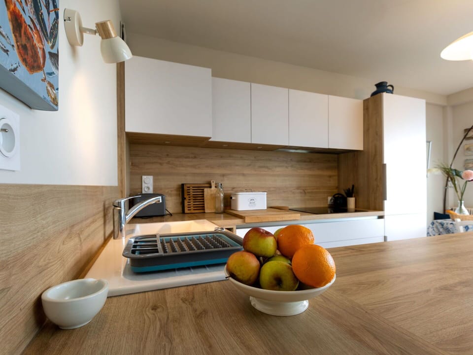 Cabinetry, Countertop, Food, Furniture, Tableware, Kitchen, Wood, Interior Design, Table, Dishware