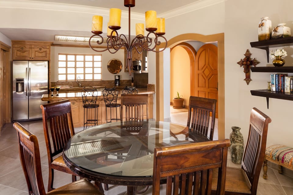 New open entry way into large living area