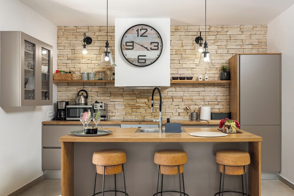 Kitchen and dining area