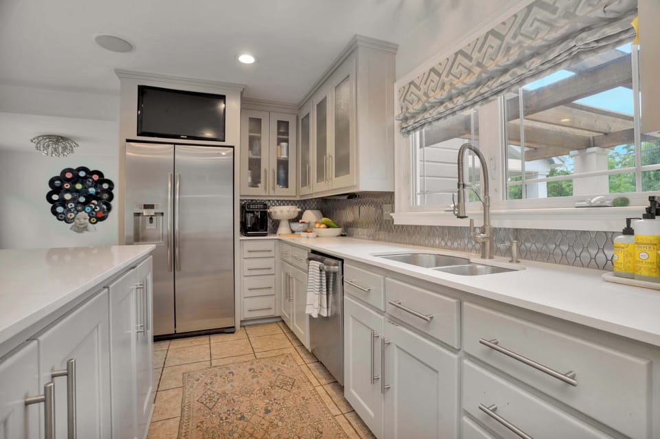 Kitchen and Island