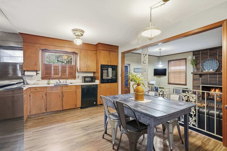 A spacious family room with a dedicated kids’ hangout spot—perfect for fun, games, and relaxation