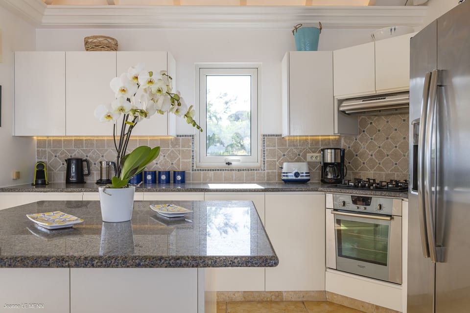 15-villa la corniche - jeanne le menn-6