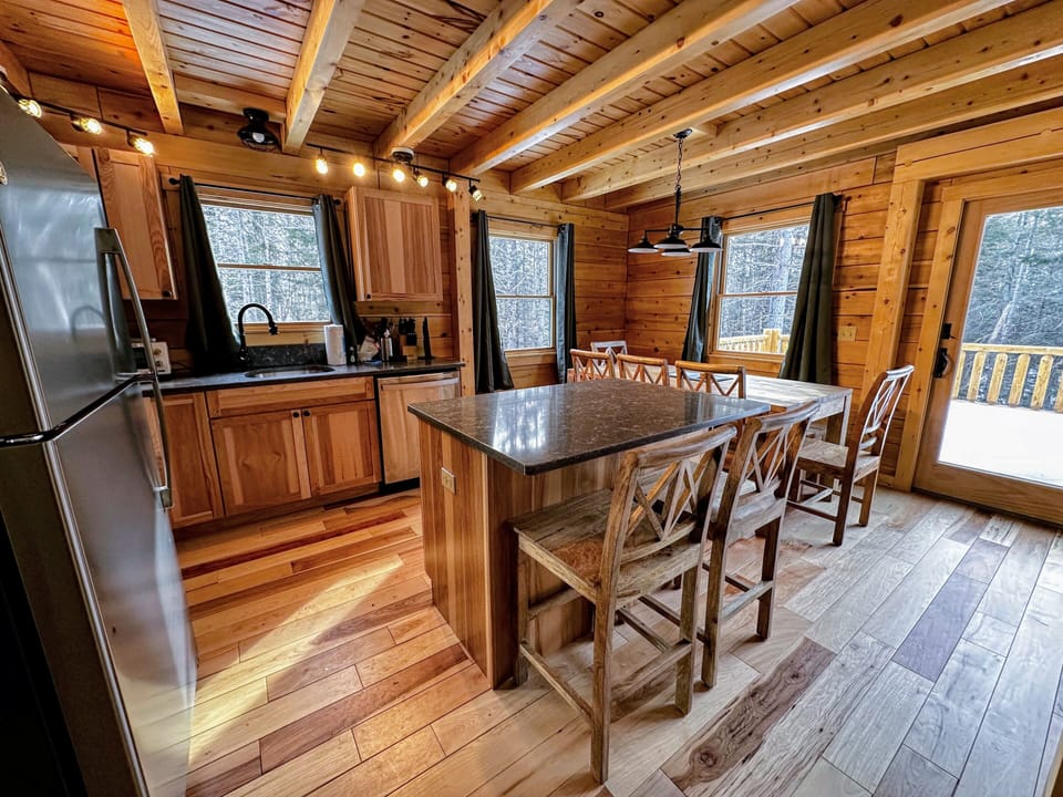 The fully equipped kitchen for home-cooked meals