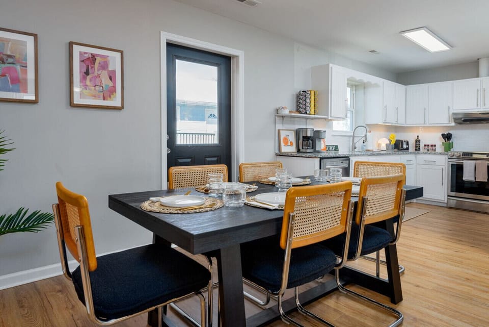 Spacious dining table