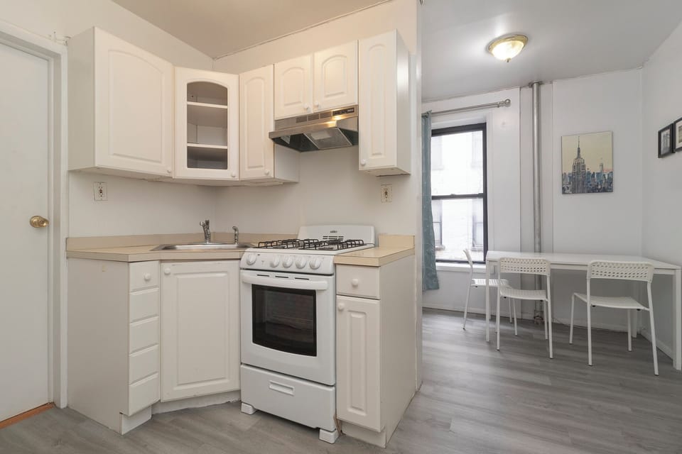 3-KitchenDiningArea(1)