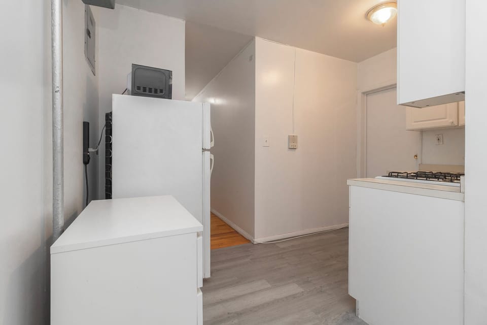 3-KitchenDiningArea(5)