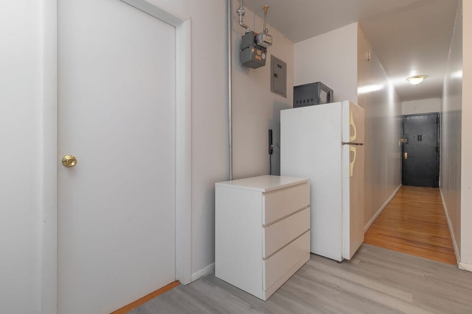 3-KitchenDiningArea(7)