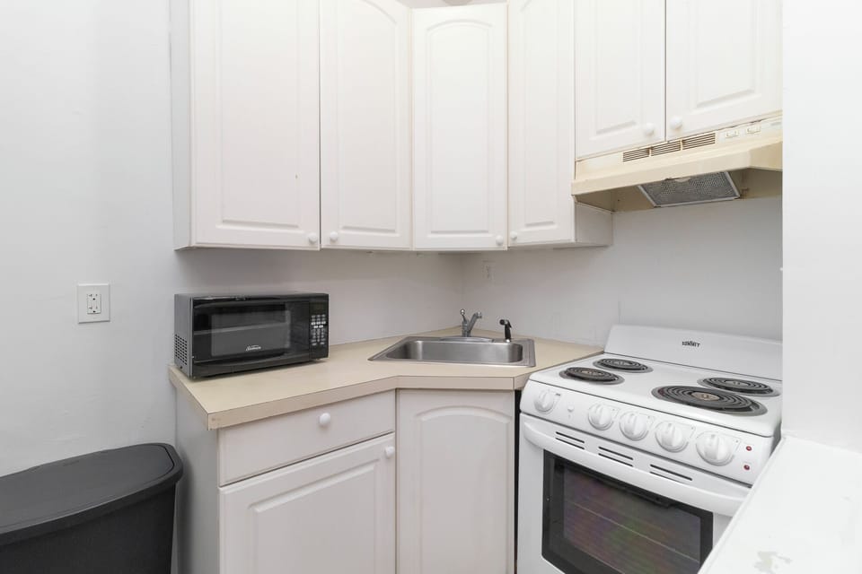 2-Kitchen(1)