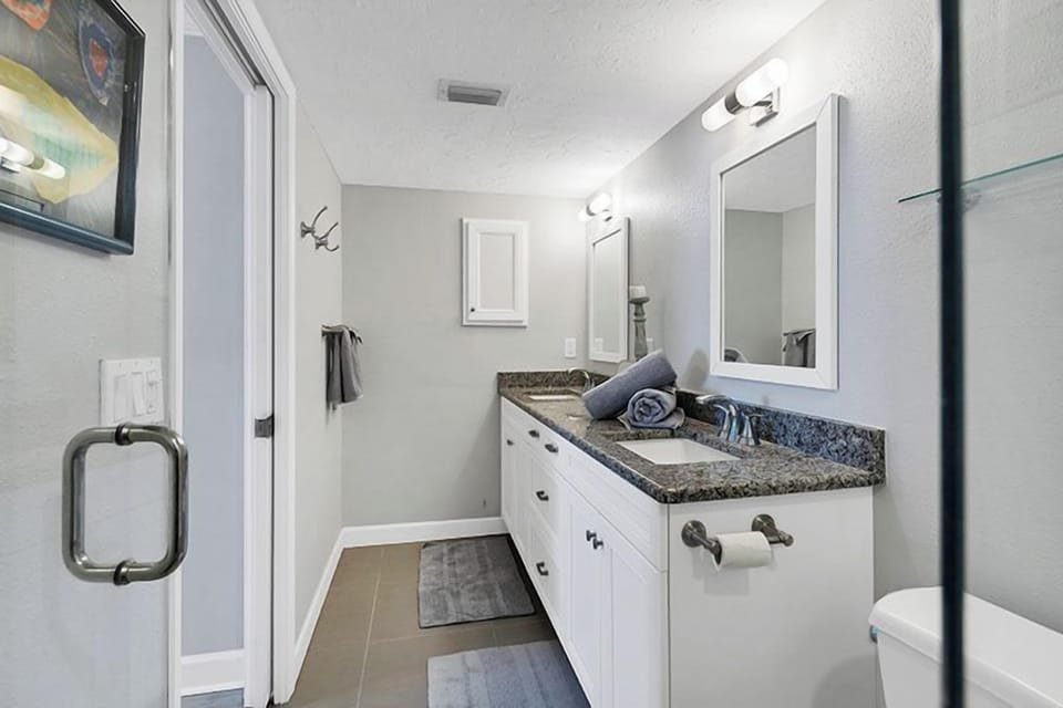 Master bathroom