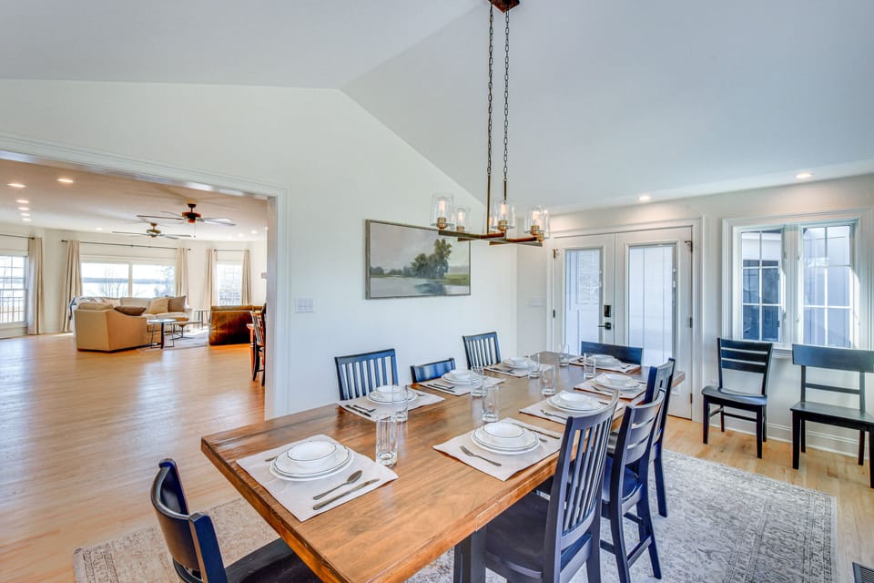 Dining Room | 1st Floor