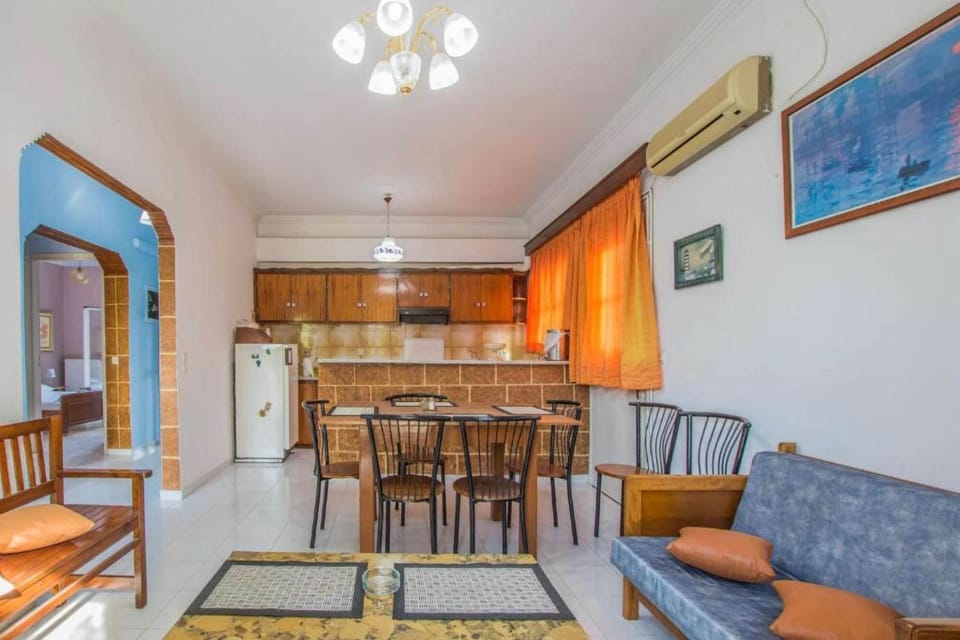 kitchen,living room