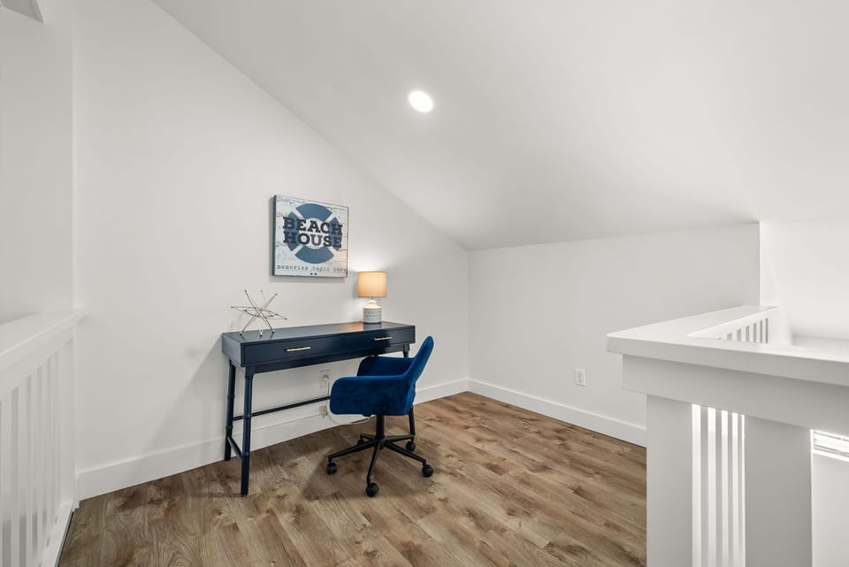 2nd Floor Workspace