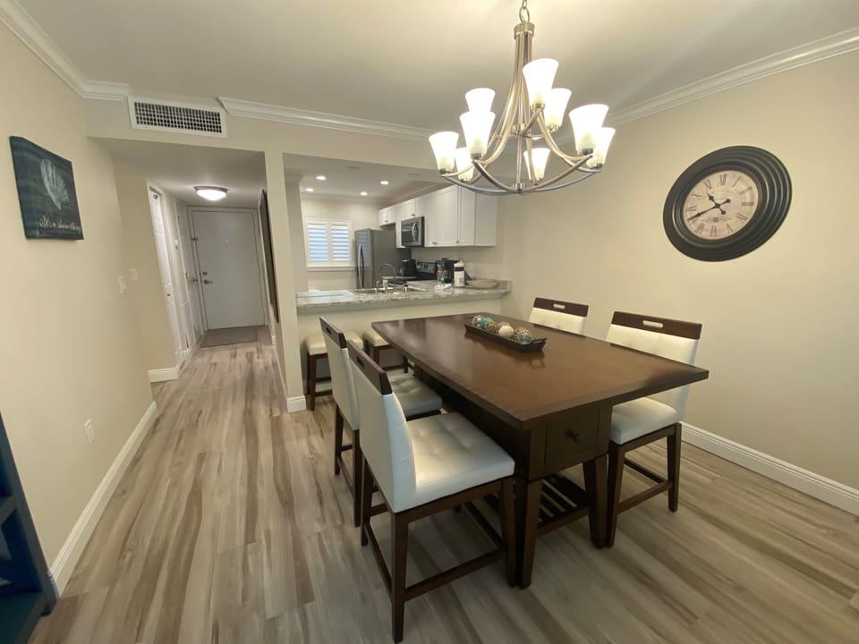 1-302 Dining Room