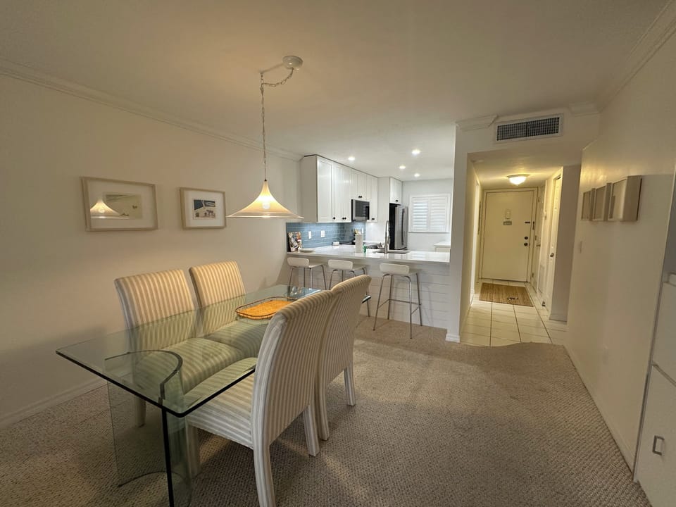 1-307 Dining Room