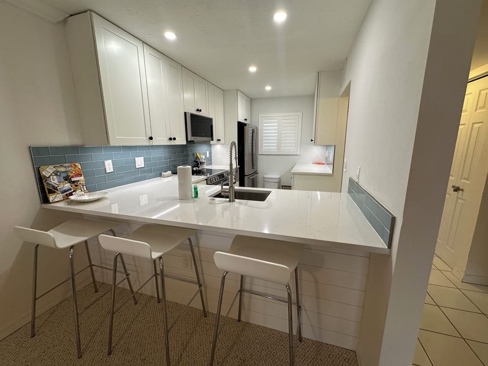 1-307 Kitchen