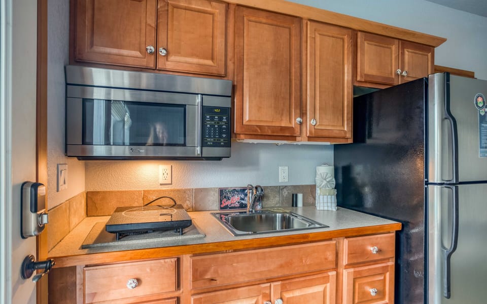 Kitchenette