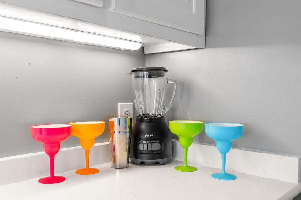 Serenity by the Sea Blender