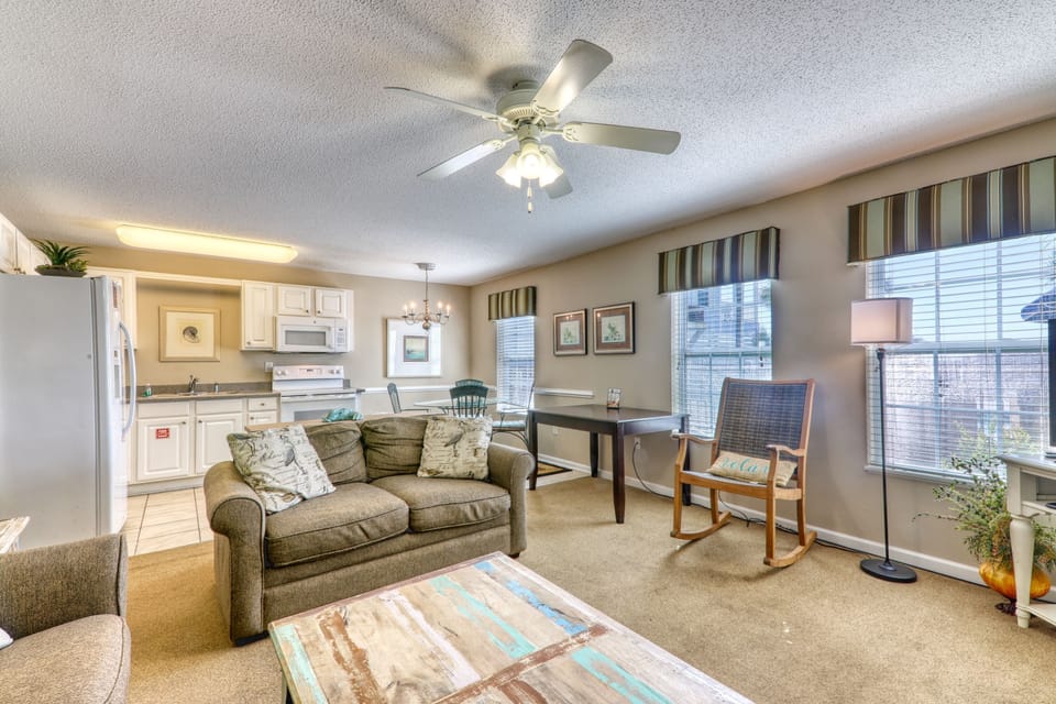 Plenty of space in this living room to gather and spend time together!