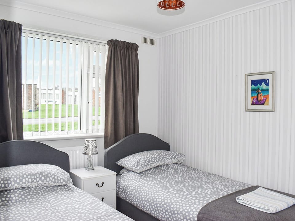 Twin bedroom | Sundance, Freshwater