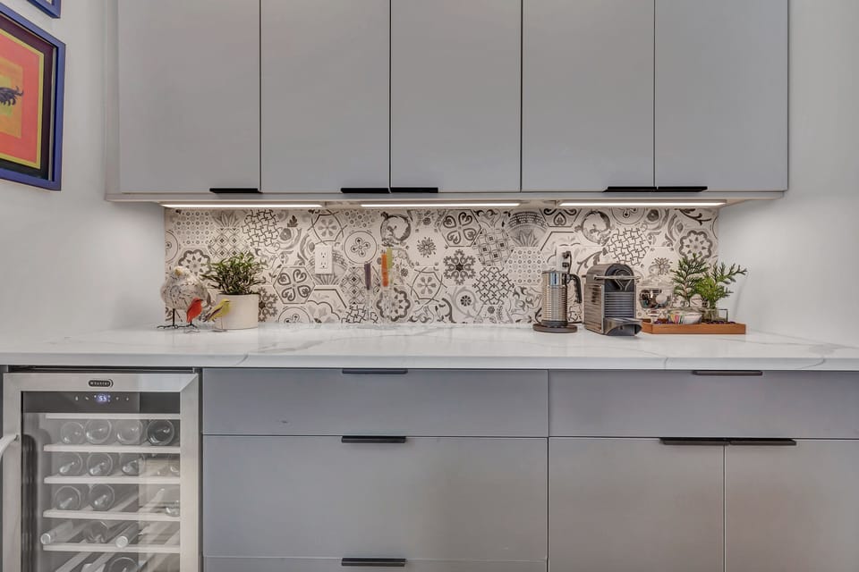 Designer kitchen with lots of kitchen gadgets