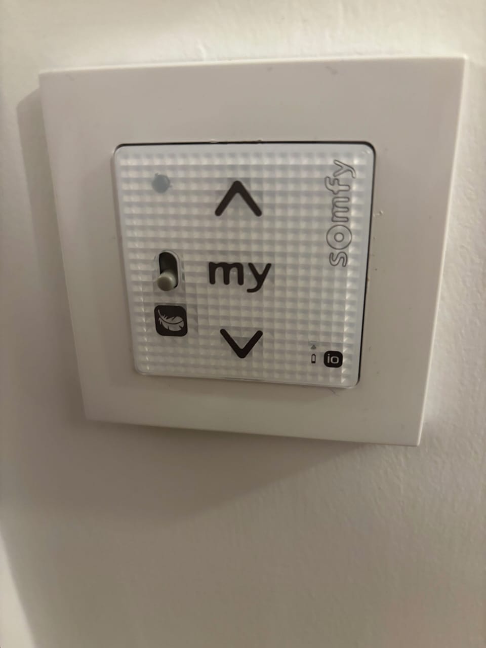 Remotes for electric blinds