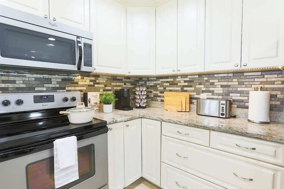 Brand new appliances in our vacation rental home in Largo, Florida. 