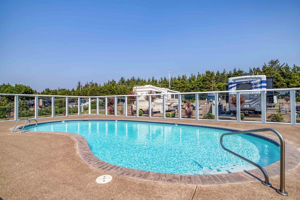 Outdoor Pool-101