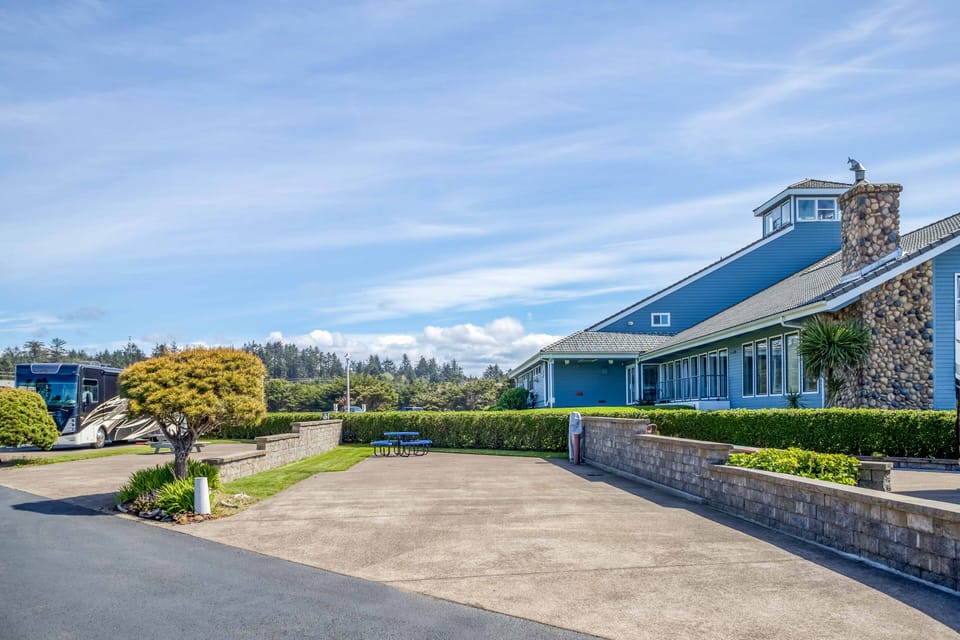 Clubhouse Site B 146 R (4)