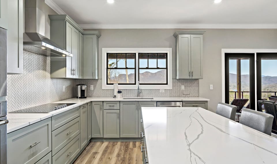 Plenty of natural light in the kitchen