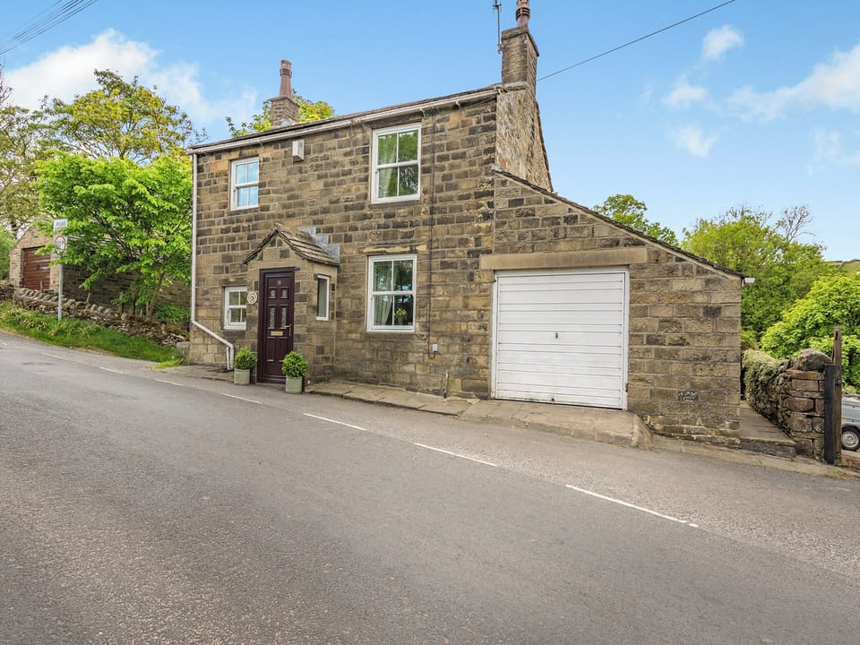 Exterior | Holme House Cottage, Oakworth