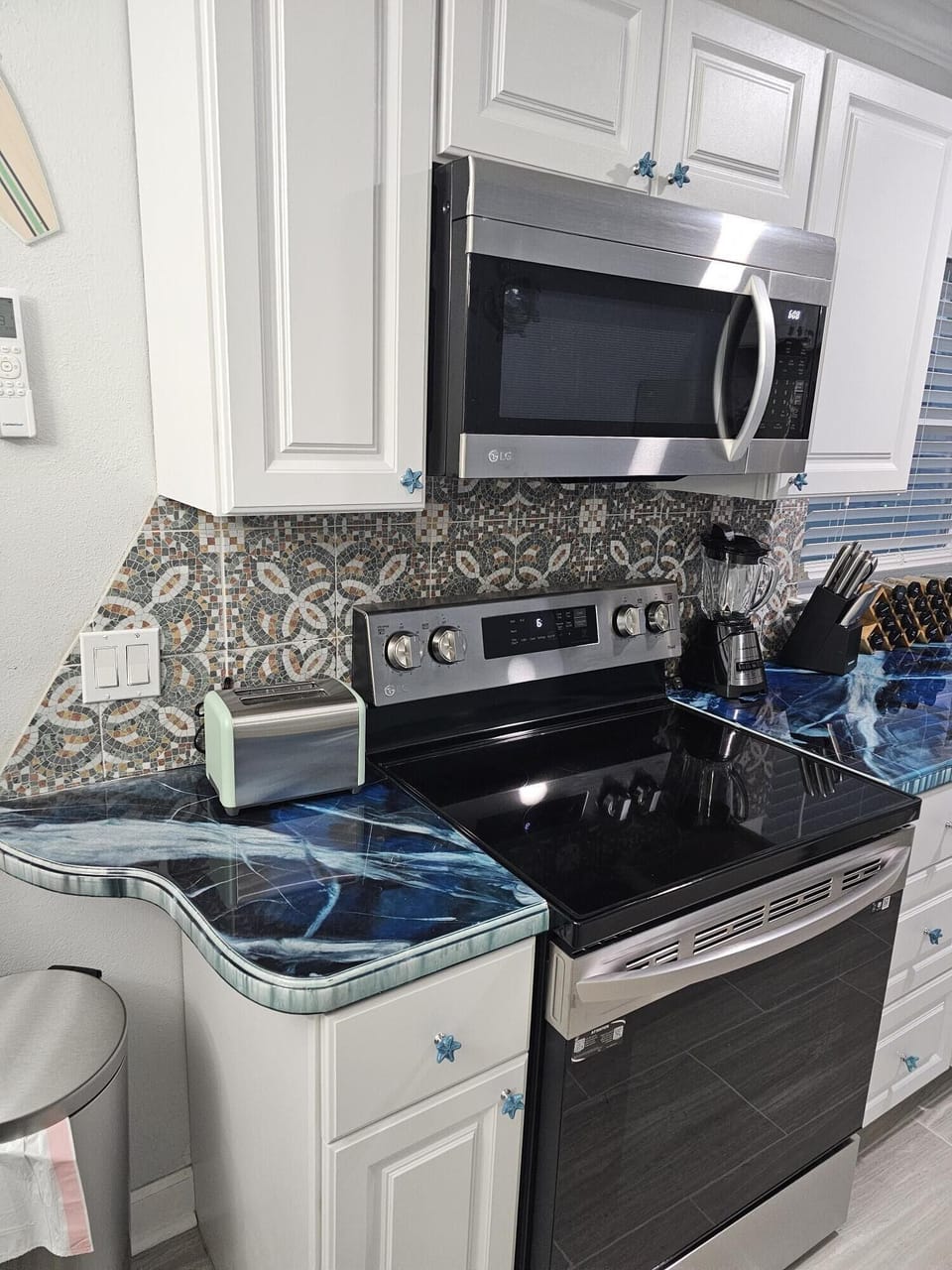 Fully stocked and ready to cook!