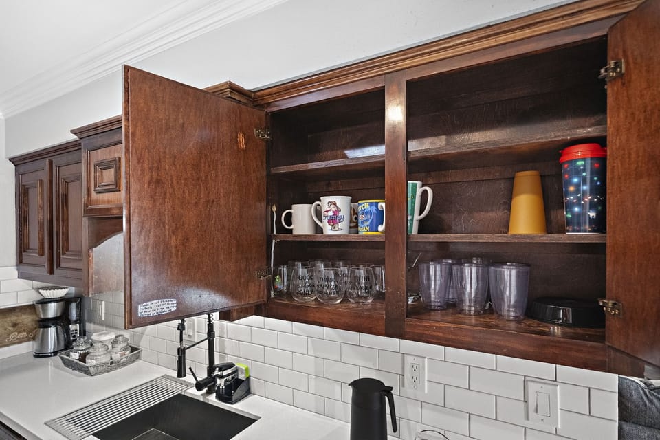 Kitchen is fully equipped so that you can feel like home for long stays.