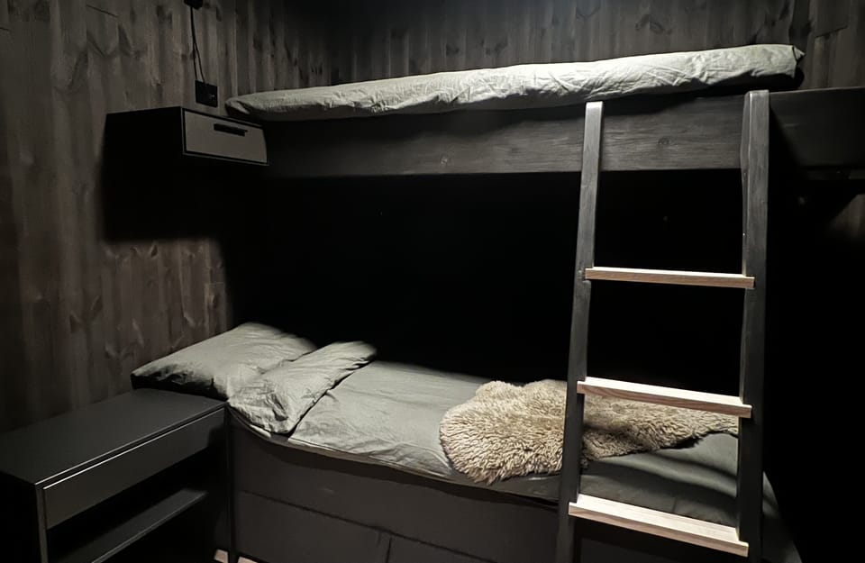 Bedroom nr 3 with 90cm bed up and 120cm bed down