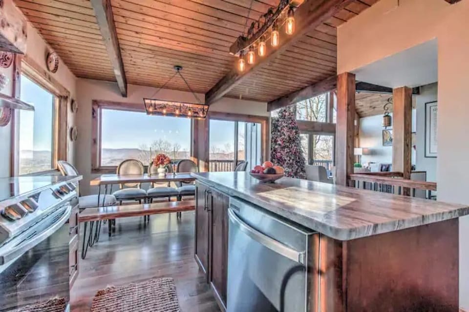 All you need to cook delicious meals and enjoy with family and friends.