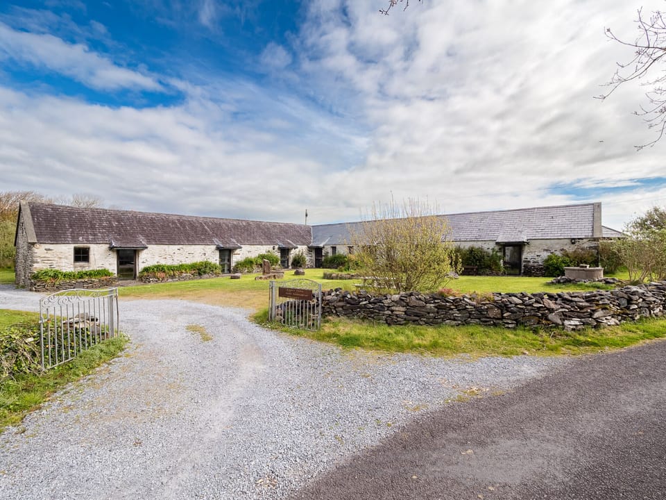 Exterior of Ventry Farm Cottages Ventry County Kerry Ireland