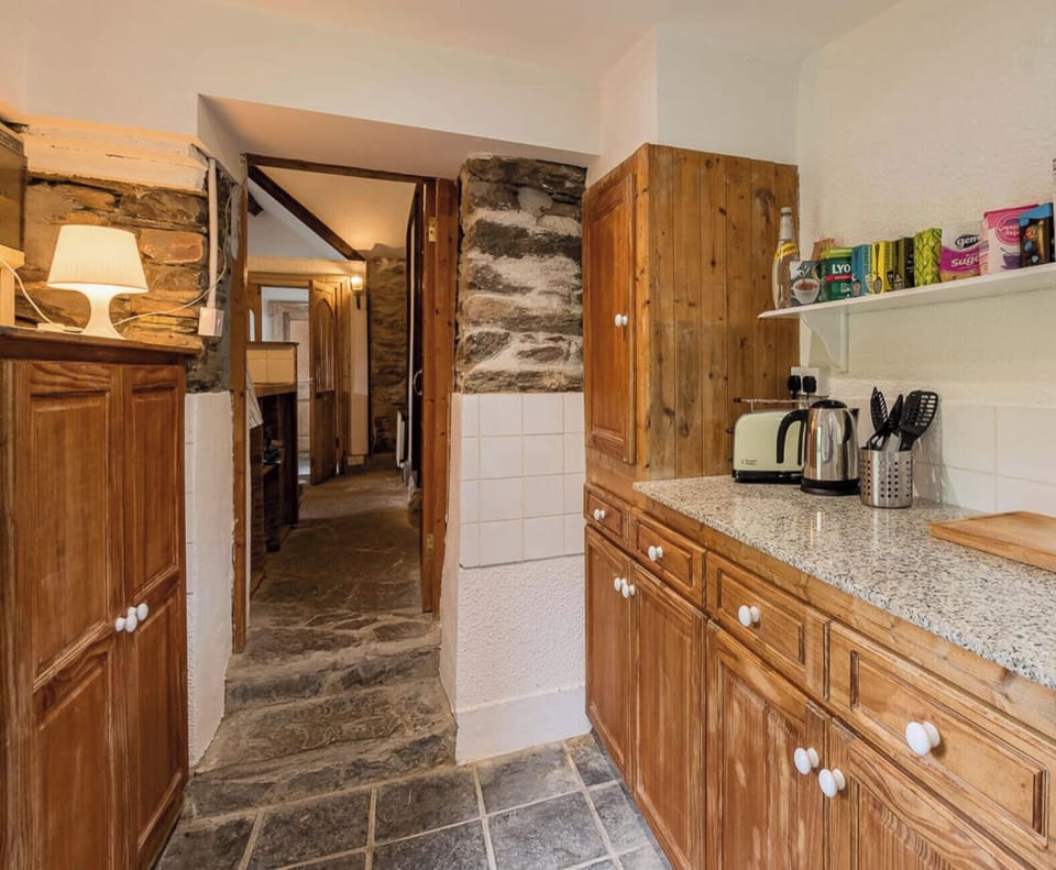 Shared Space Kitchen Ventry Farm Seaside Cottage Ventry County Kerry Ireland