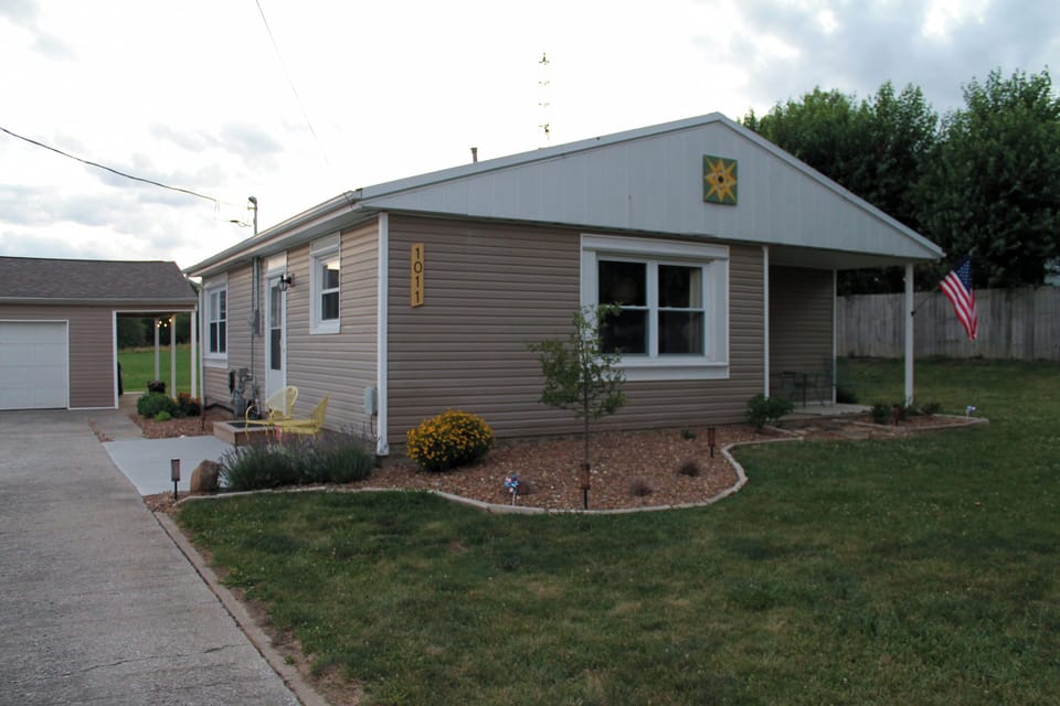 Welcome to the Sunshine Bungalow