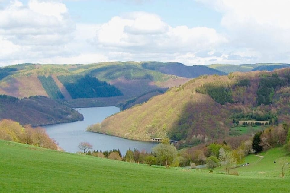 Surroundings [summer] (1-5 km)
