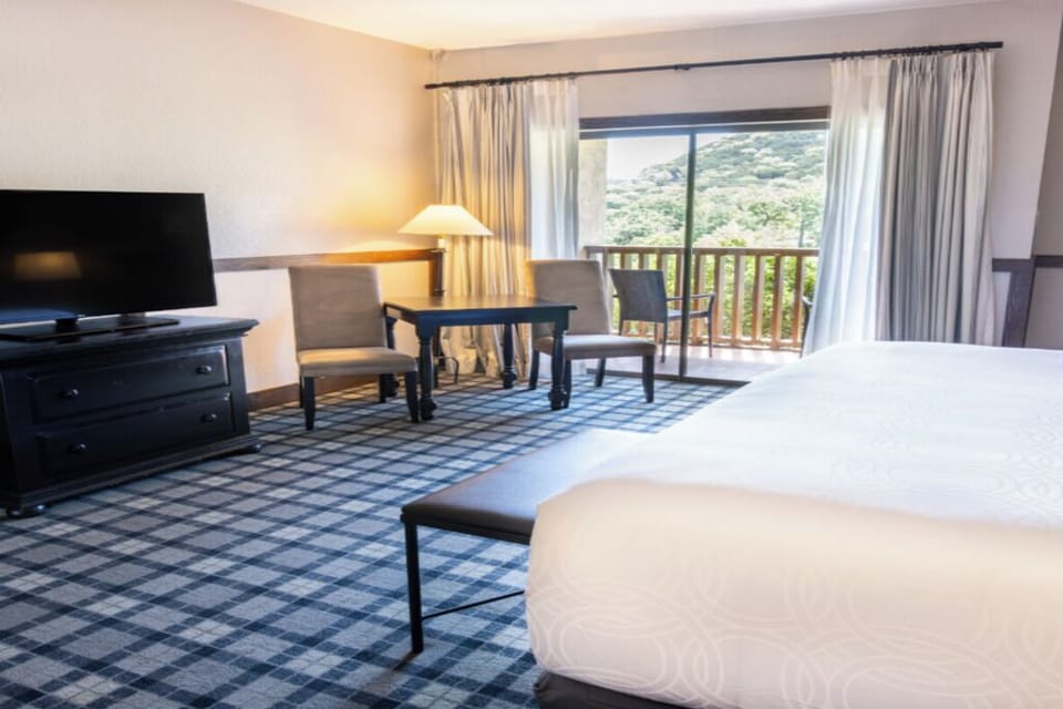 Bedroom. Interior and views may vary based on location and availability.