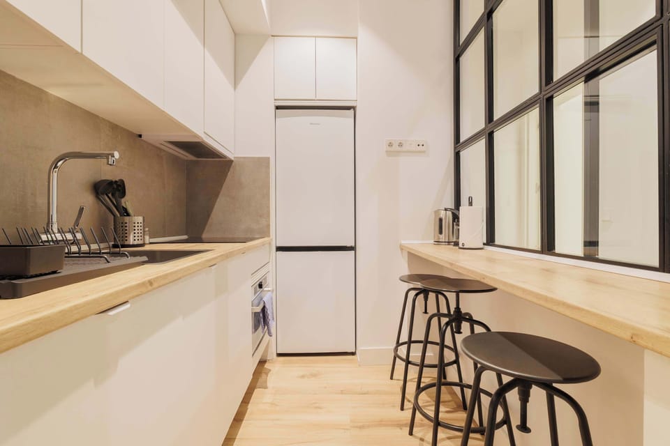 Kitchen bar