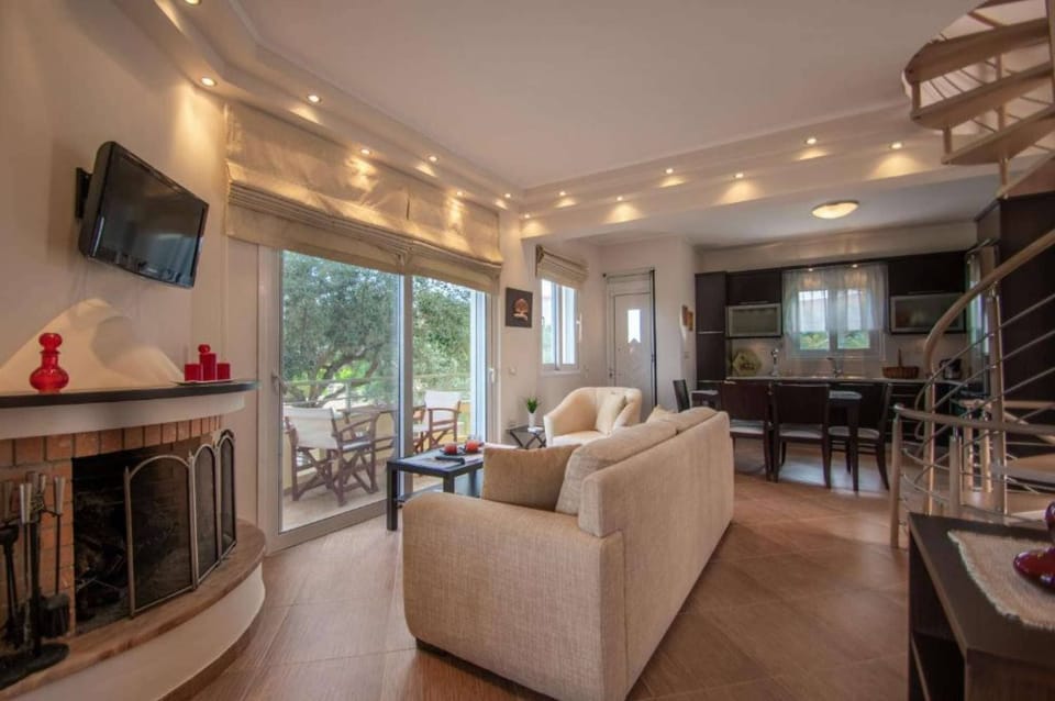 living room,kitchen
