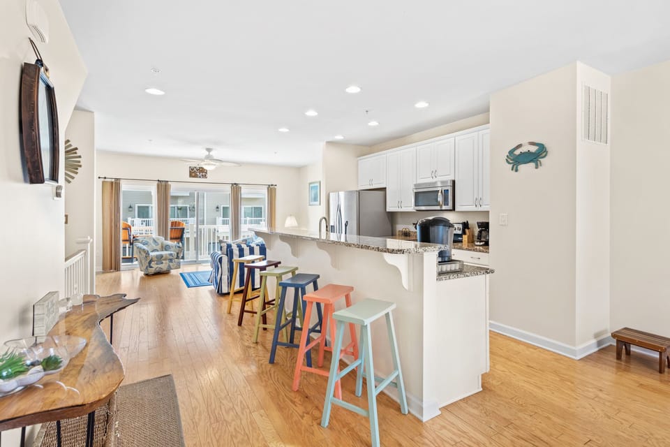 Grab a quick bite before your Bay Adventures at the Breakfast Bar