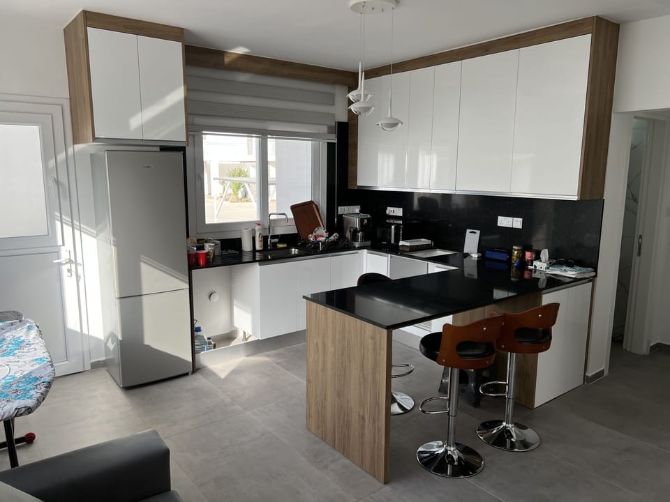 Kitchen, dining room