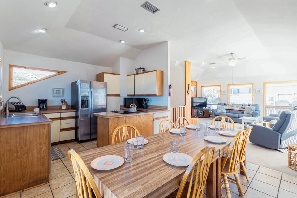 Top Level Dining Area