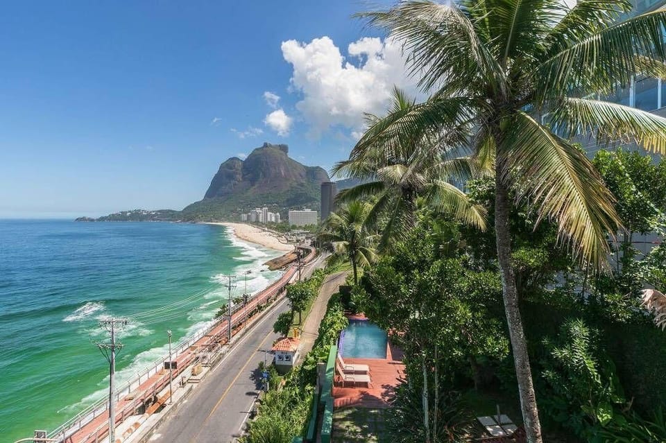 Beach/ocean view